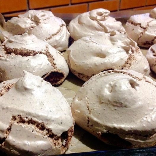 Шоколадные меренги