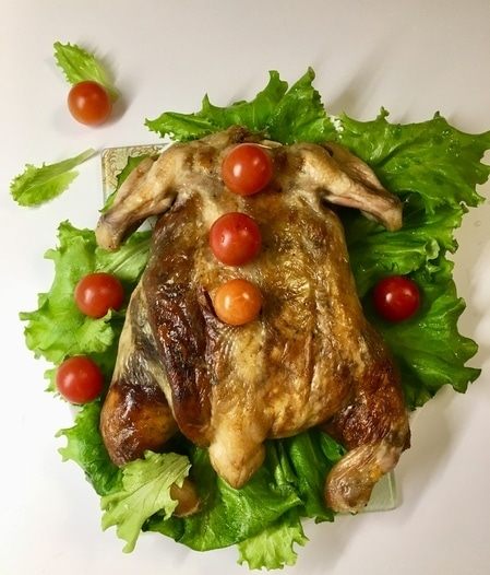 Курица, фаршированная блинами