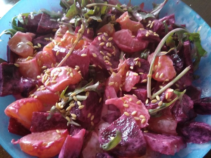 Салат из свеклы с мандаринами