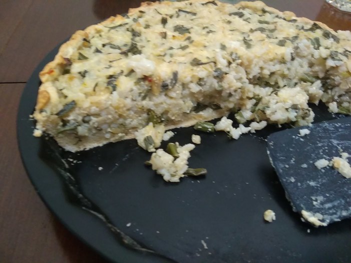 Пирог с рисом и папоротником