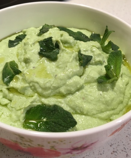 Творожная замазка с зеленым горошком