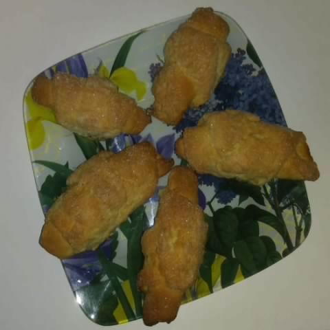 Быстрые творожные рогалики