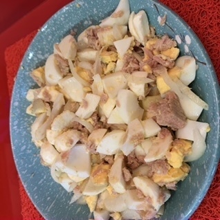 Салат из тунца и моцареллы