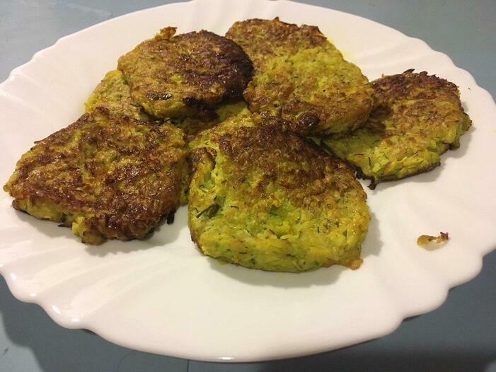 Весенние кабачковые оладьи без муки