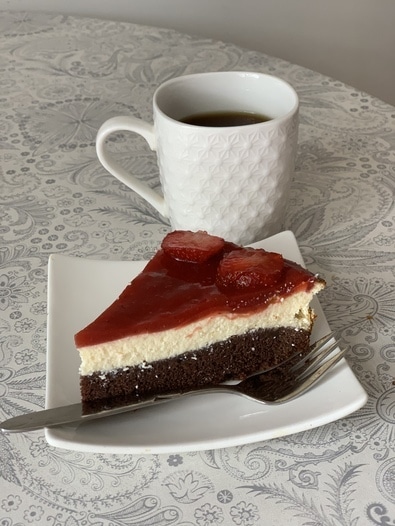 Творожный пирог с клубникой