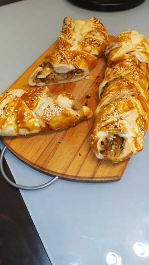 Пирог с маслятами