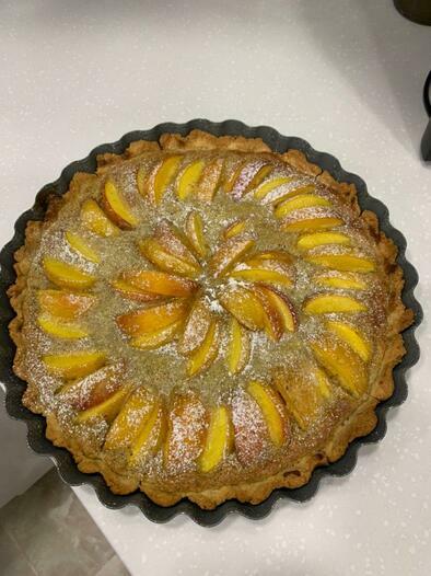 Тарталетки с абрикосами и фисташковым кремом