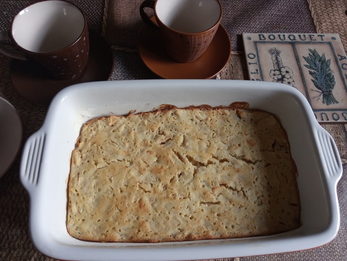 Кукурузный манник с яблоками