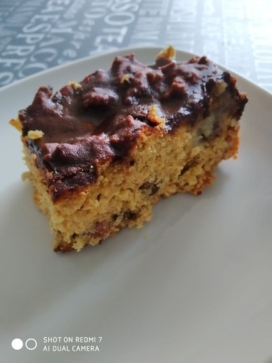 Медовая коврижка с фруктовой начинкой