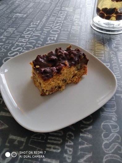 Медовая коврижка с фруктовой начинкой