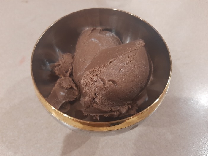 Шоколадно-кофейное мороженое на сгущенке 