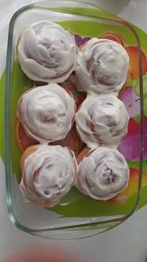 Булочки «Синнабон» с корицей и сырным кремом 