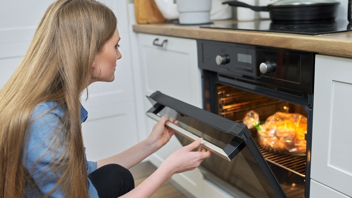 Фольга, рукав или пергамент — в чем запекать в духовке