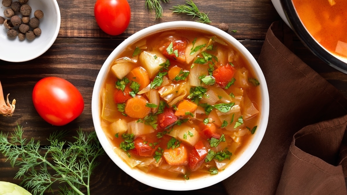 От минестроне до мисо-супа: 10 рецептов вегетарианских супов для легкого обеда От минестроне до мисо-супа: 10 рецептов вегетарианских супов для легкого обеда