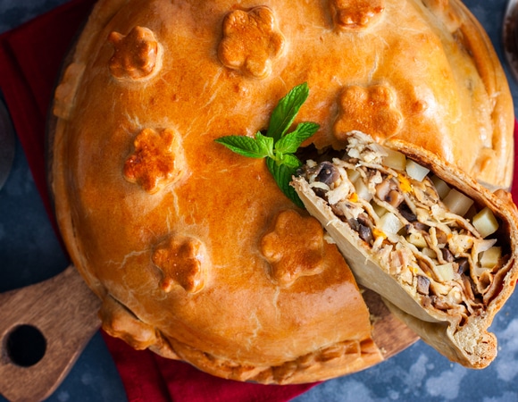 Традиционные русские пироги: готовим курник