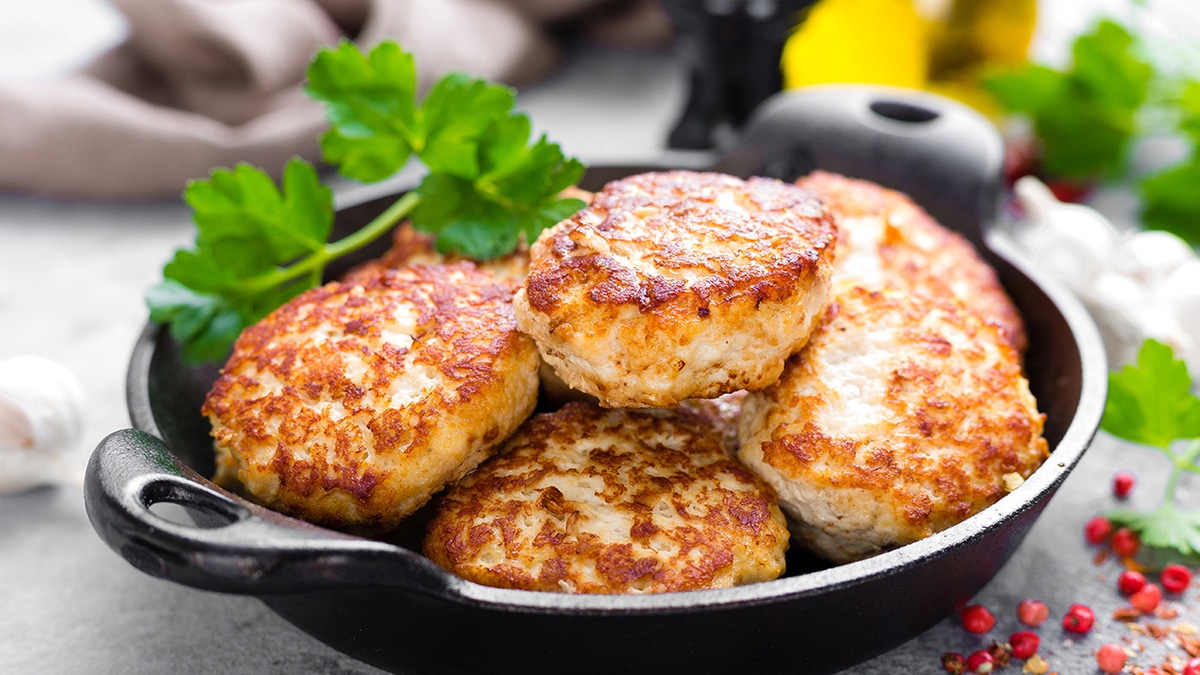 Любимые котлеты: 15 рецептов от «Едим Дома» Любимые котлеты: 15 рецептов от «Едим Дома»