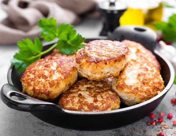 Любимые котлеты: 15 рецептов от «Едим Дома»