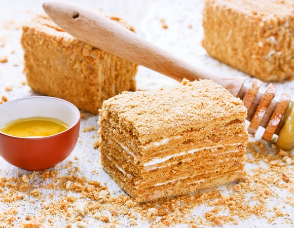 Мастер-класс: торт «Медовик» в домашних условиях