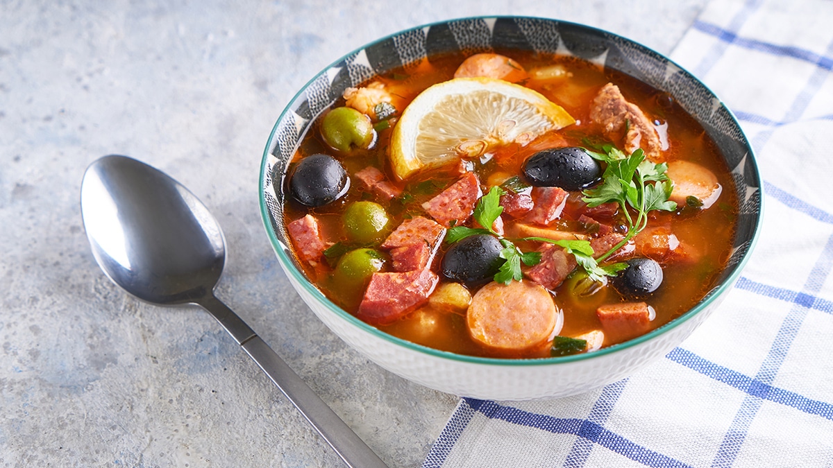 10 лучших рецептов солянки от «Едим Дома» 10 лучших рецептов солянки от «Едим Дома»