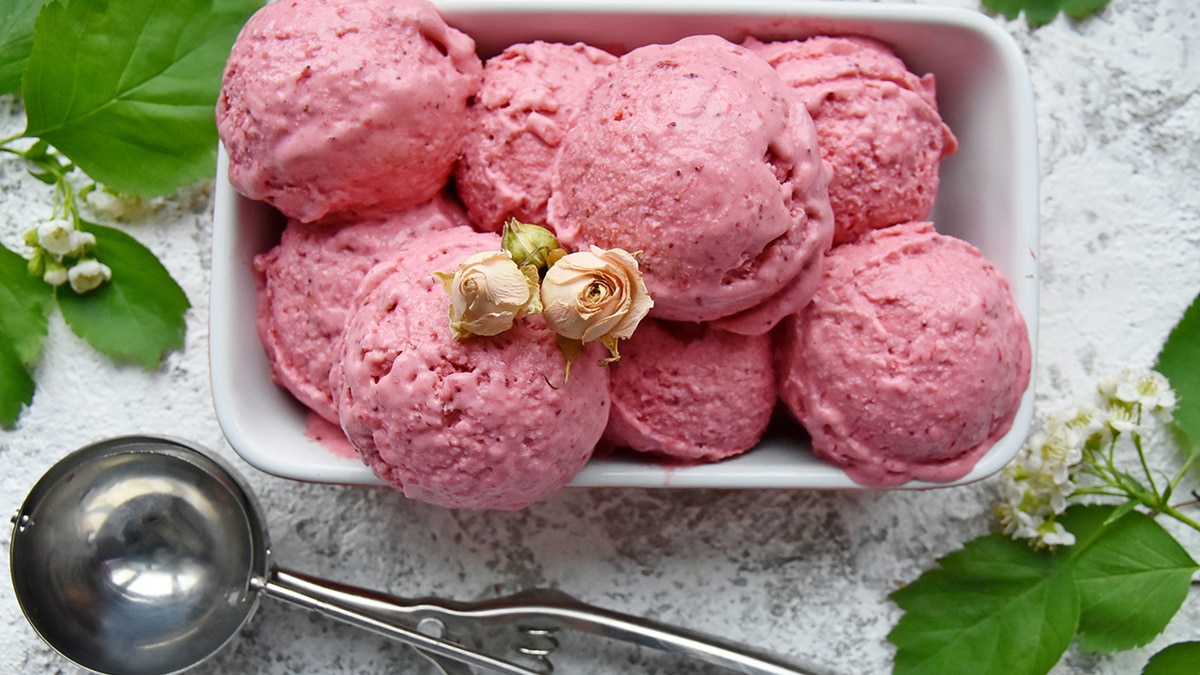 25 рецептов мороженого от «Едим Дома» 25 рецептов мороженого от «Едим Дома»