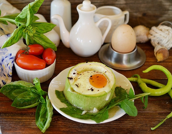 Завтрак из яиц: 15 лучших рецептов от «Едим Дома»
