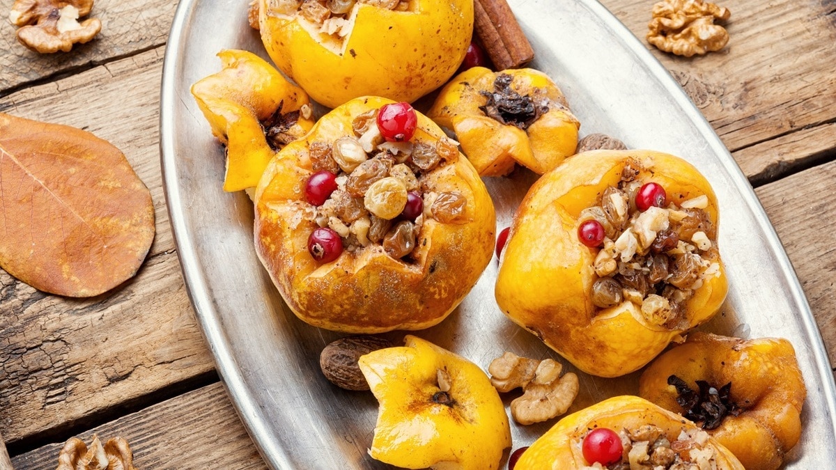 Королева ноября: любимые рецепты блюд из айвы в семейном меню Королева ноября: любимые рецепты блюд из айвы в семейном меню