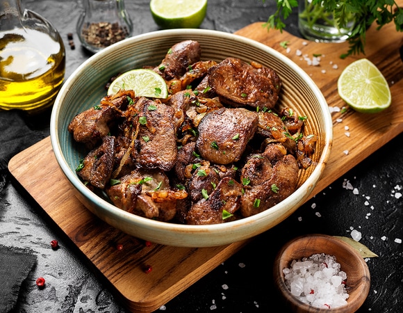 Как вкусно приготовить куриную печень: 10 простых рецептов
