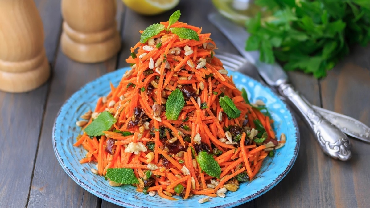Оранжевое настроение: 10 салатов из моркови Оранжевое настроение: 10 салатов из моркови