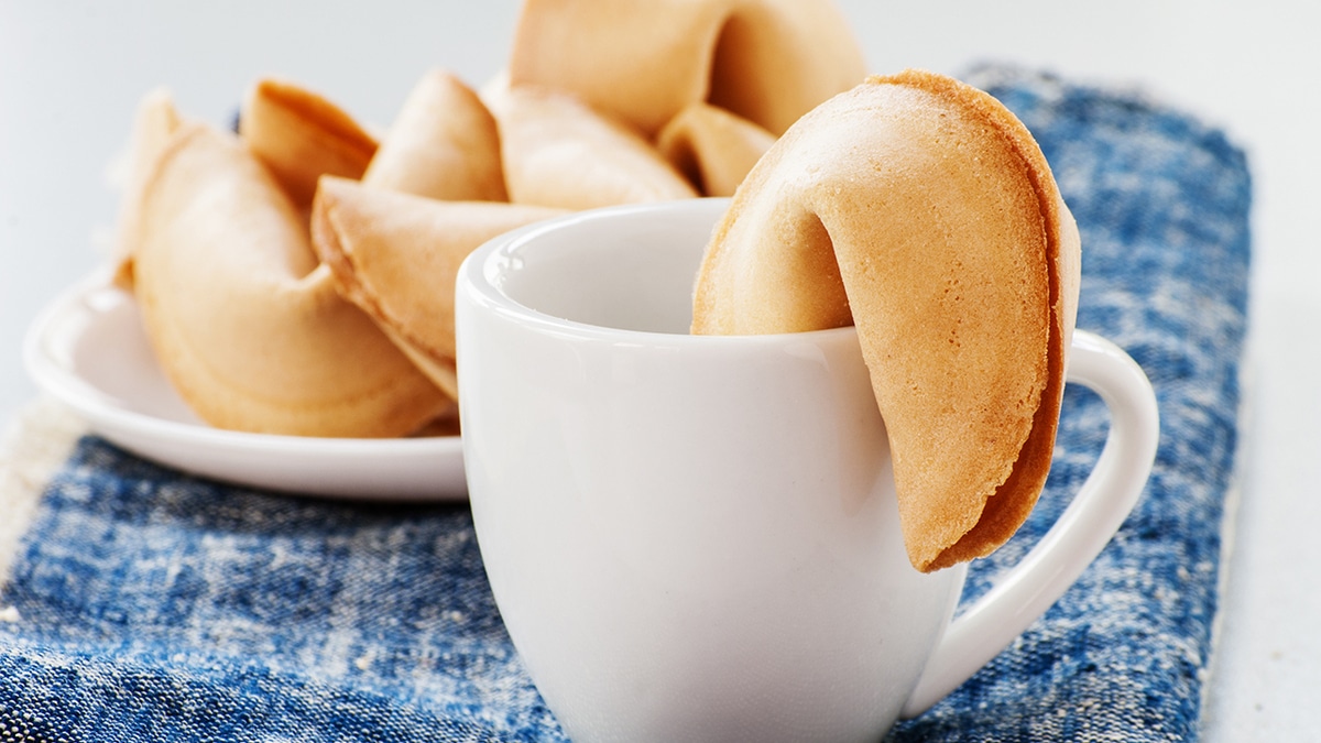 Печенье с предсказаниями — на счастье и удачу Печенье с предсказаниями — на счастье и удачу