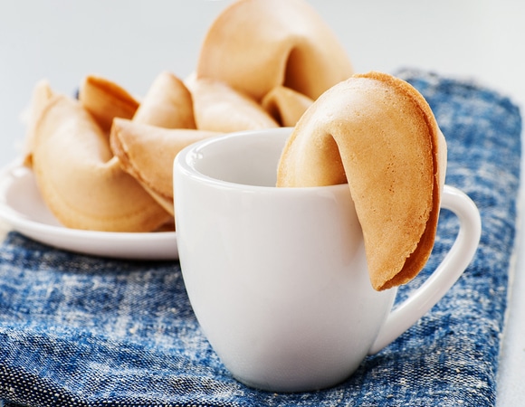 Печенье с предсказаниями — на счастье и удачу