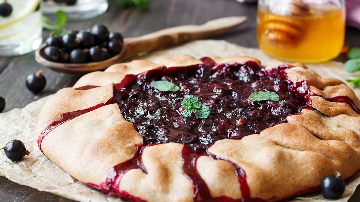 Что приготовить из черной смородины: рецепты десертов, выпечки и заготовок Что приготовить из черной смородины: рецепты десертов, выпечки и заготовок