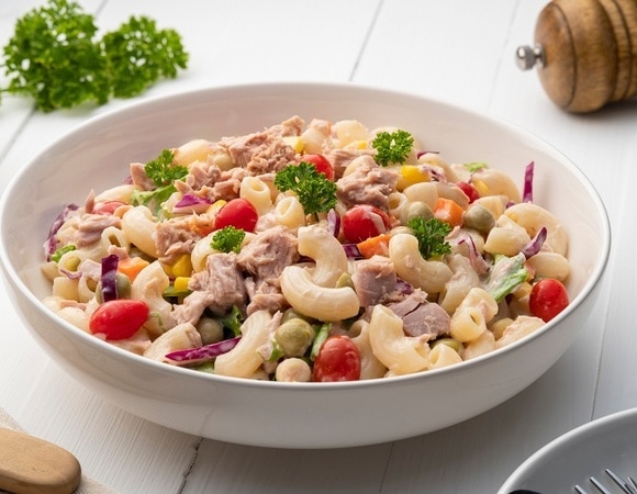 15 популярных блюд с консервированным тунцом