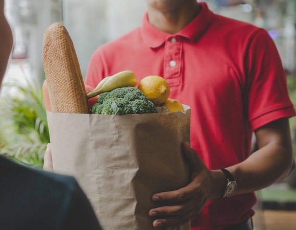 Закажите продукты с доставкой — получите скидки и подарки!