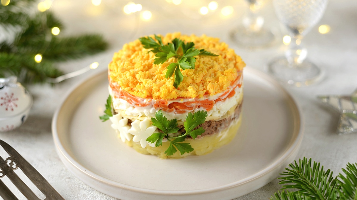 Пять самых новогодних салатов Пять самых новогодних салатов