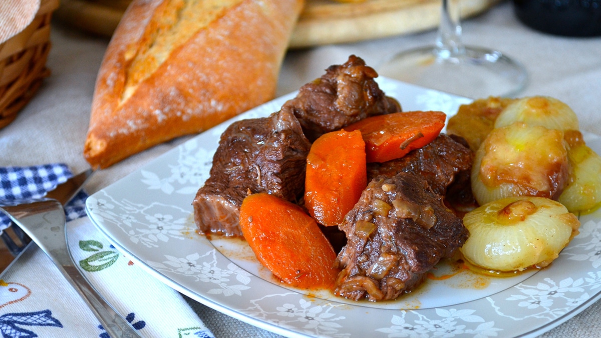 Аппетитные блюда из говядины: 15 рецептов от «Едим Дома» Аппетитные блюда из говядины: 15 рецептов от «Едим Дома»