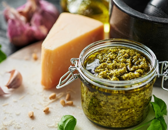 Разновидности соуса песто: 5 итальянских рецептов