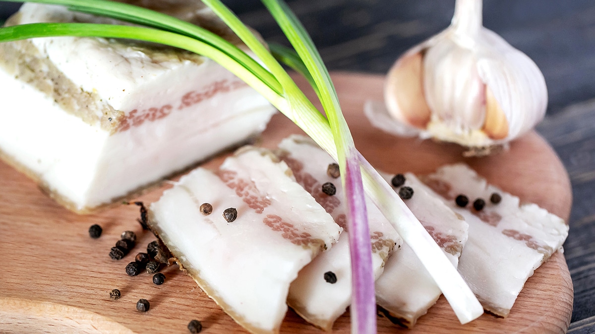 Украинский нутрициолог рассказала, как правильно есть сало