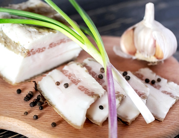 Украинский нутрициолог рассказала, как правильно есть сало