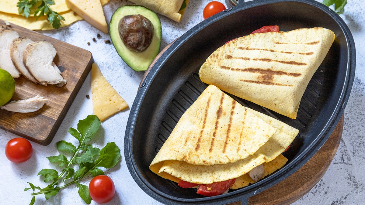 Тортилья на завтрак: 10 начинок для сытной лепешки Тортилья на завтрак: 10 начинок для сытной лепешки