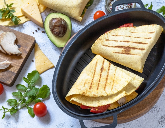 Тортилья на завтрак: 10 начинок для сытной лепешки