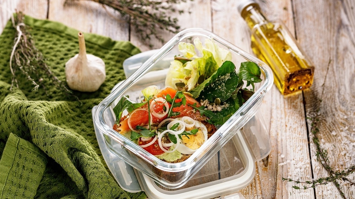 Названы 4 продукта, которые повышают настроение зимой