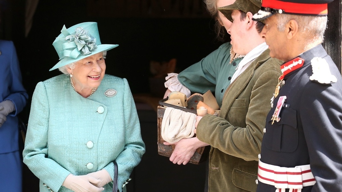 Перечислены 4 продукта, которые не едят монархи Великобритании