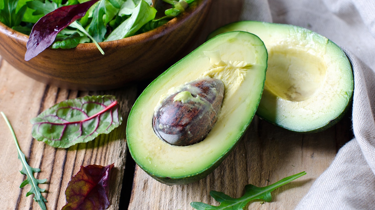 Назван фрукт, который снижает сахар и холестерин