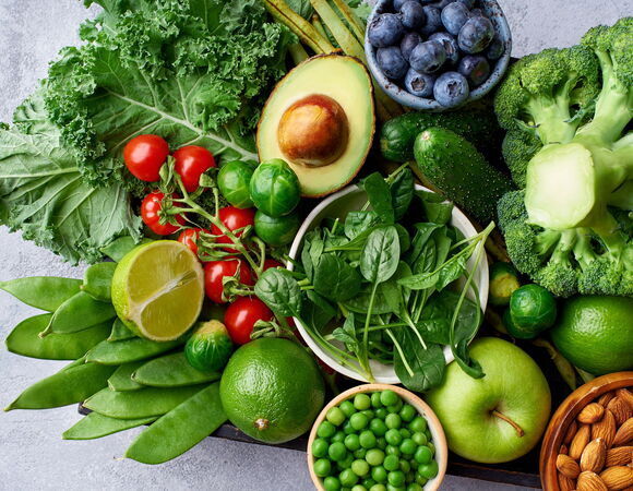 Диетологи перечислили продукты для поднятия настроения