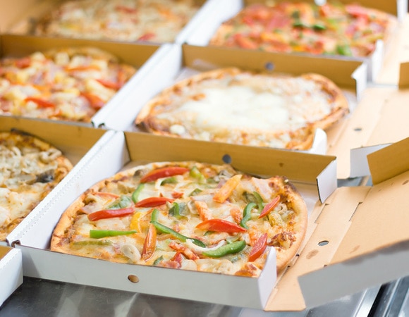 Что будет с доставкой: цены на упаковку для готовой еды выросли на 50%