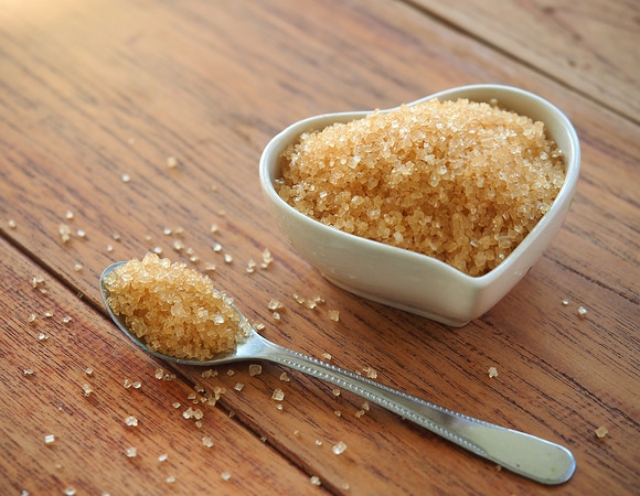 Врач Мясников развенчал миф о сахаре