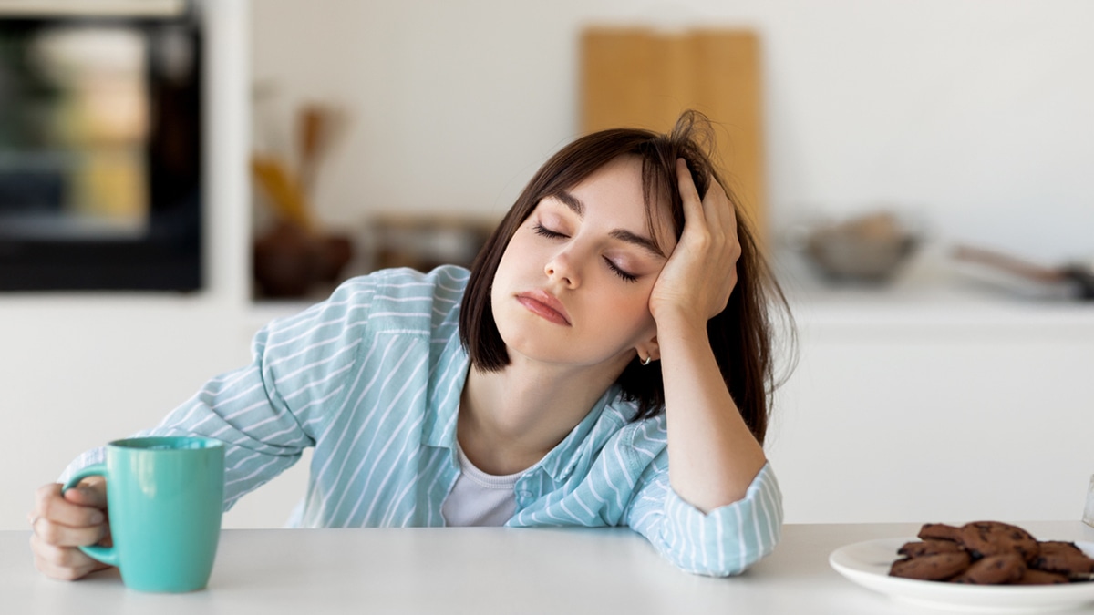 Диетологи перечислили 5 напитков, вызывающих усталость