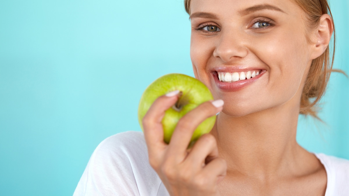 Какие продукты полезны для зубов: мнение нутрициолога