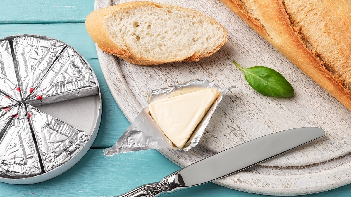 Стало известно, чем полезен плавленый сыр