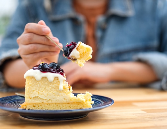 Эксперты рассказали, какая еда усиливает чувство голода